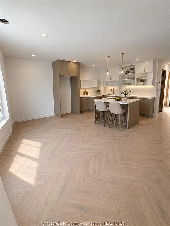 2 bed, $1,650 — Photo 3