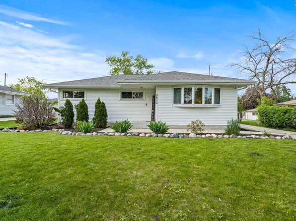 5412 West Greenwood TERRACE, Milwaukee, WI 53223