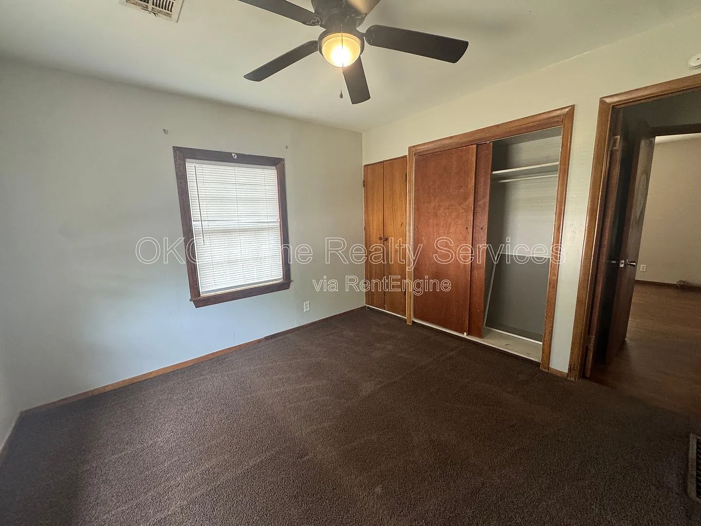 3 bed, 2.0 bath, 1000 sqft, $1,095 — Photo 3
