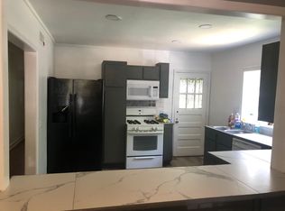 2713 Central Ave, Memphis, TN 38111