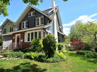 211 3rd St, Ridgefield Park, NJ 07660