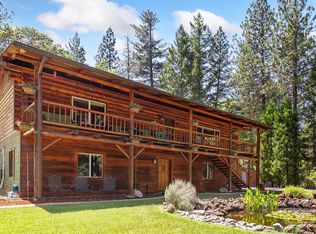 3842 Azalea Dr, Grants Pass, OR 97526