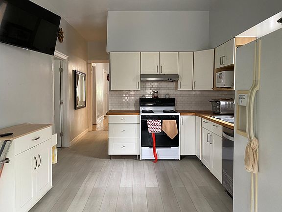 2nd image of 2250 N Kimball Ave #1