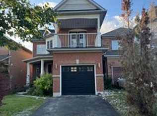4 Iberville Rd, Whitby, ON L1M 1H5
