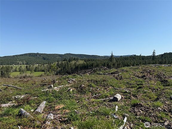 3rd image of 4 xx Oppelt Road