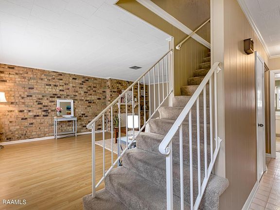 4th image of 301 Bell Downs Dr