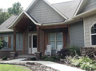 19577 Eagle Acres Rd, Springdale, AR 72764