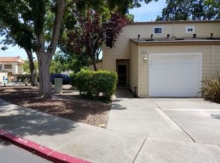 6536 Pioneer Ln, Dublin, CA 94568