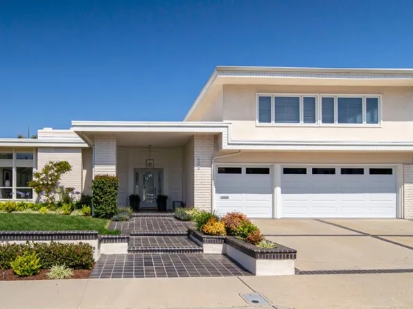 6495 E Bixby Hill Rd, Long Beach, CA 90815