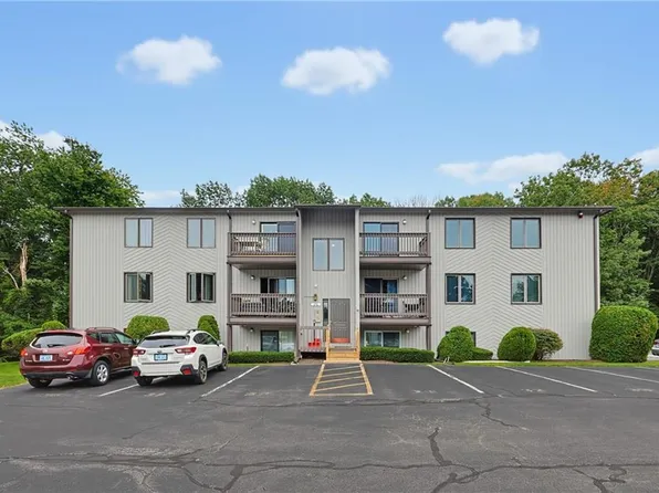 35 Kristee Cir Unit 35, West Warwick, RI 02893