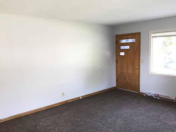5th image of 431 Gascoigne Dr
