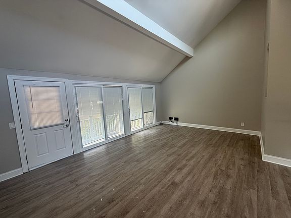 2nd image of 13 Northwood Dr #13