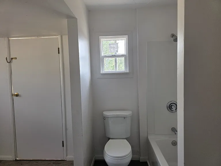 34995 Cedar Rd — Photo 4