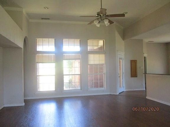 4th image of 358 Fm 1563