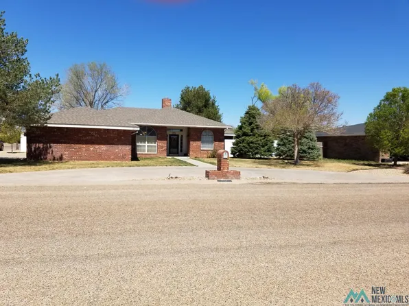 2010 Boxwood St, Portales, NM 88130