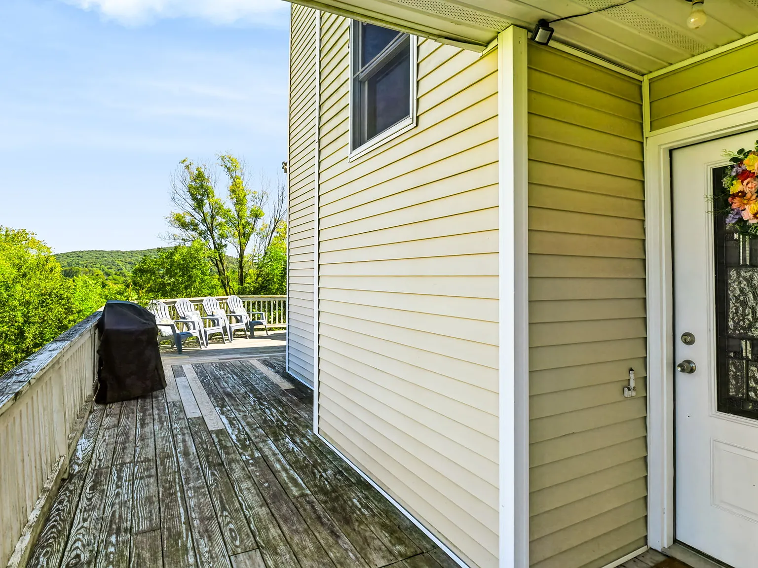 3 bed, 1630 sqft, $2,800 — Photo 3