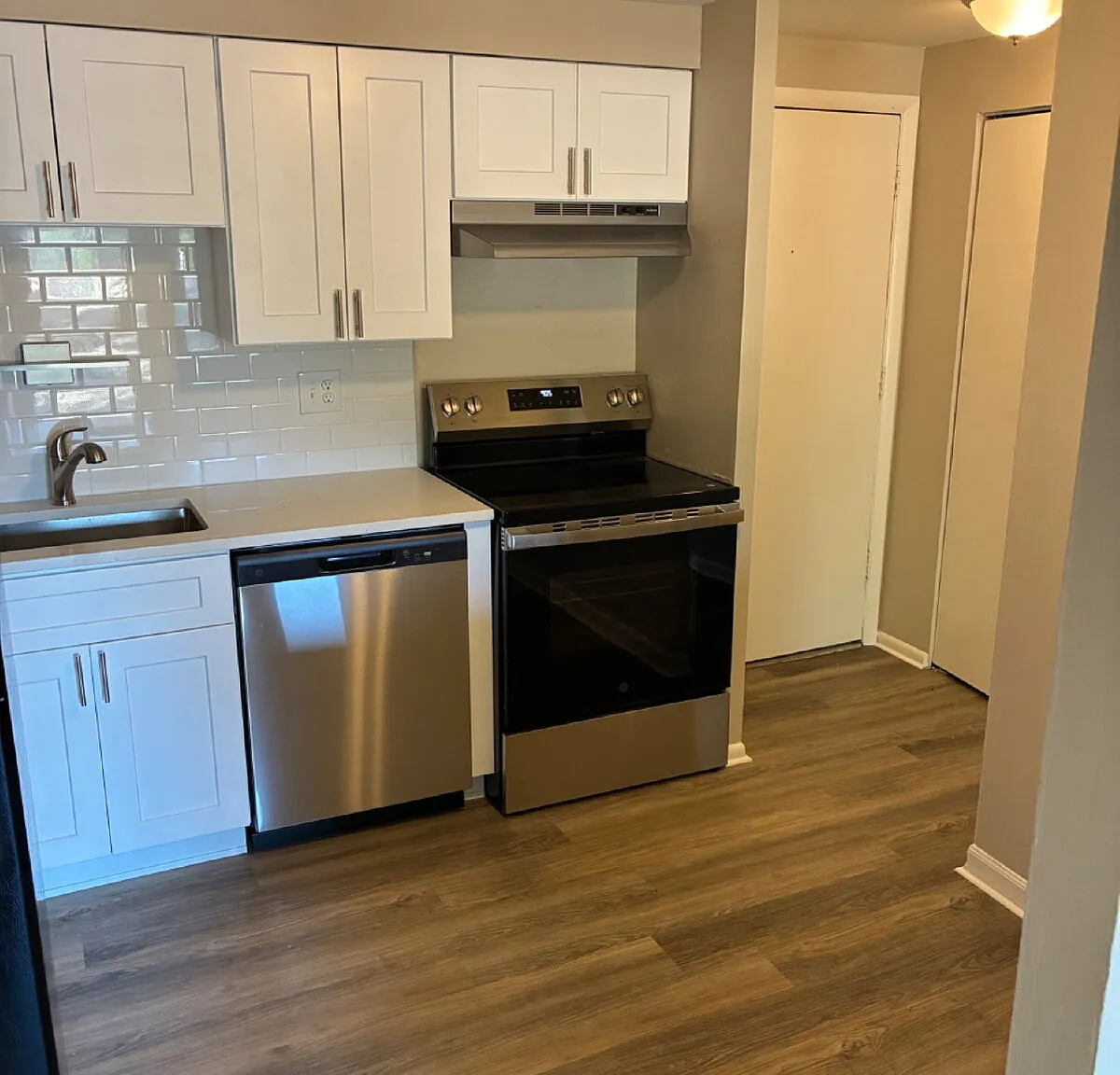 1 bed, 1.0 bath, 600 sqft, $1,250 — Photo 4