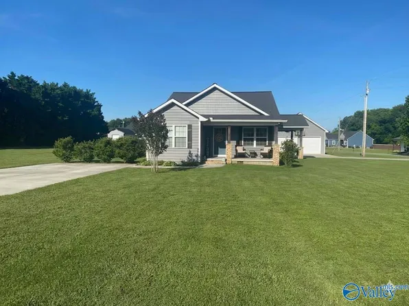 232 Emery Ln, Section, AL 35771