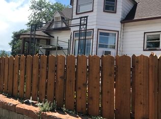 102 7th St, Colorado Springs, CO 80906