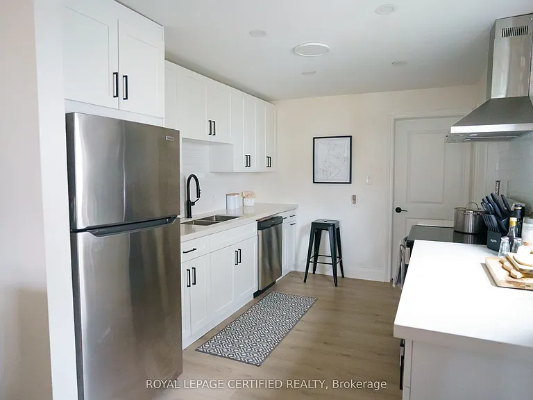 93 Grass Ave — Photo 7