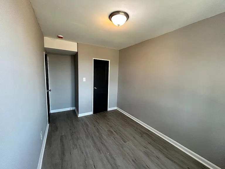 1503 Aldeney Ave — Photo 47