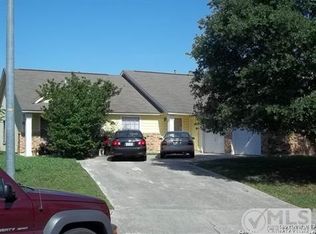 8919 Shadow Wood Ln, Converse, TX 78109