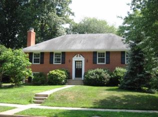 1905 Old Stage Rd, Alexandria, VA 22308