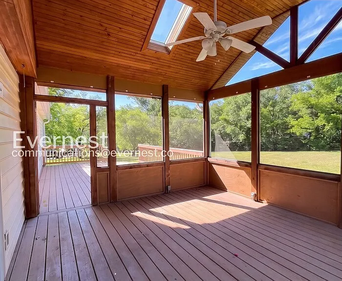 1203 Countryside Rd — Photo 23