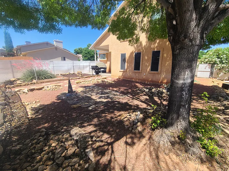 991 N 2100 W — Photo 16