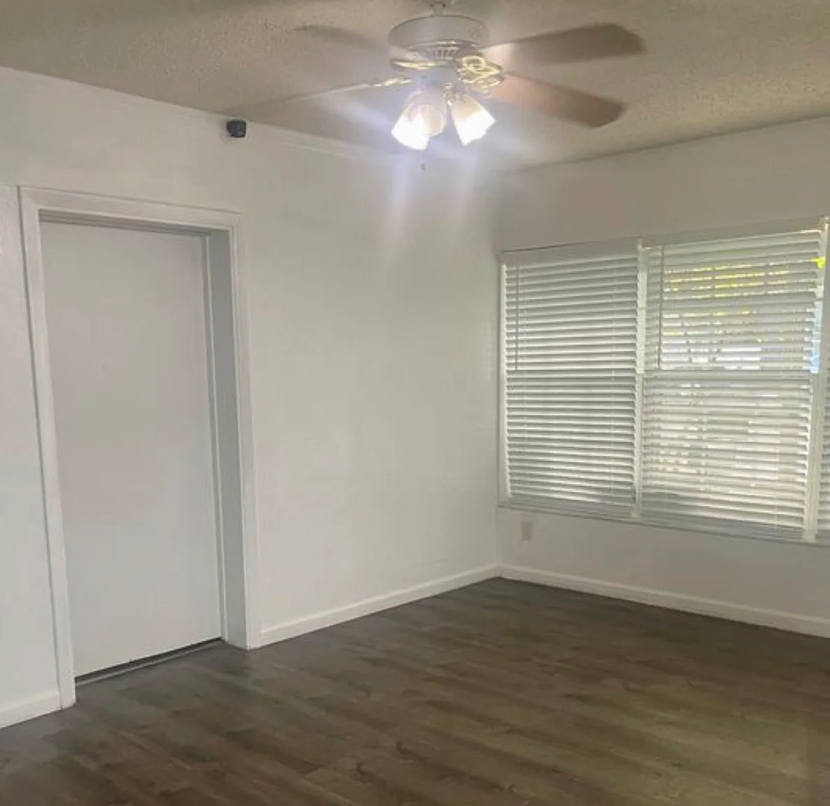3 bed, 1246 sqft, $2,150 — Photo 2