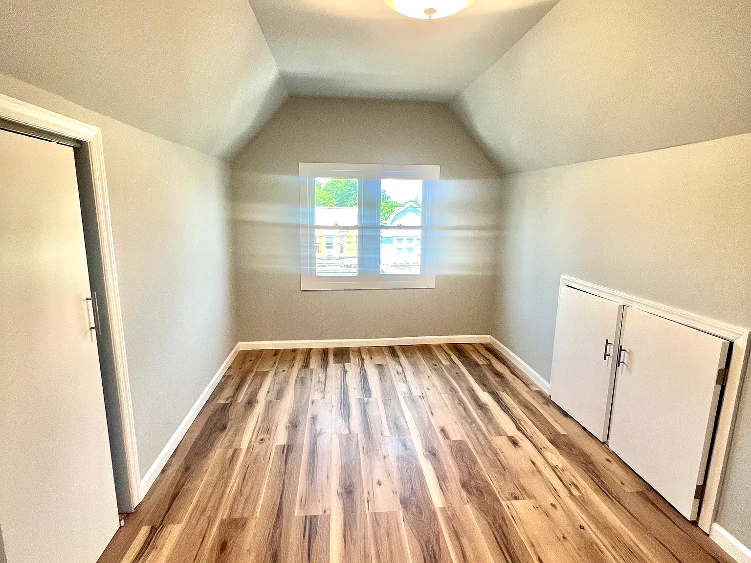1 bed, $1,700 — Photo 3