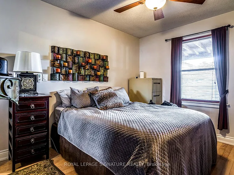 33 Athlone Rd #MAIN FL — Photo 17