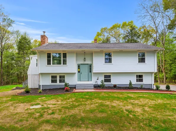 217 Dean St, Norton, MA 02766