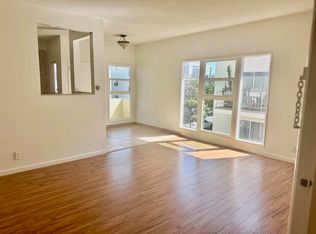 11843 Dorothy St APT 5, Los Angeles, CA 90049