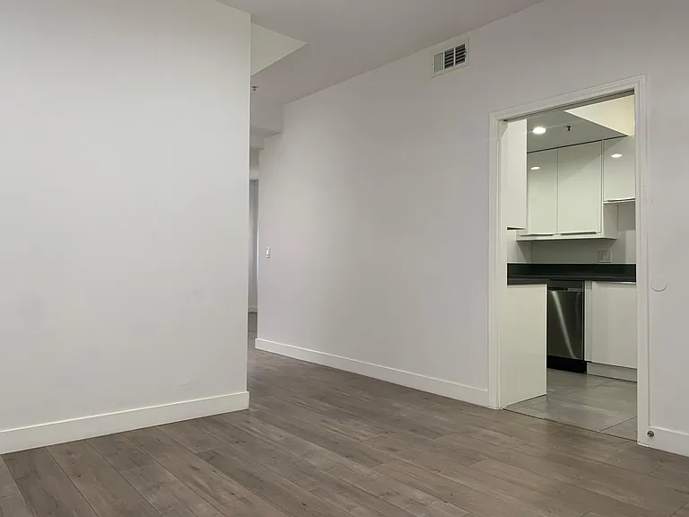 1018 Arcadia Ave #2 — Photo 7