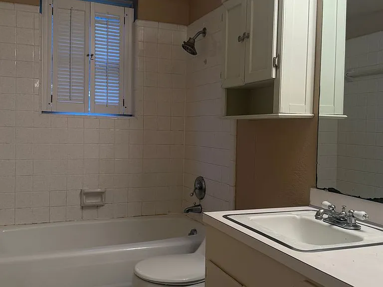 323 Auburn Dr — Photo 18