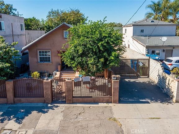 3rd image of 5307 1/2 Compton Ave