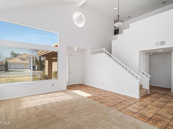 5th image of 43742 Rialto Dr