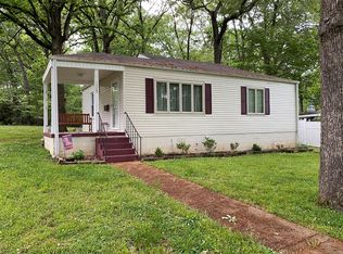 1329 James St, Florence, AL 35630