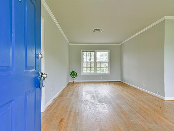 2nd image of 103 Marlin Ave