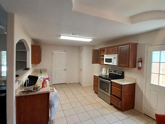 5th image of 18722 Driftwood Springs Dr
