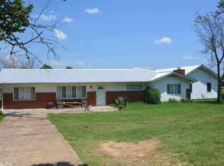 35 Dug Hill Rd, Drasco, AR 72530