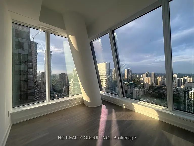 8 Wellesley St W #5108 — Photo 10