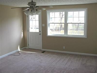 4th image of 2021 Fernwood St