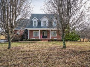 3746 Long Lane Rd, Cookeville, TN 38506