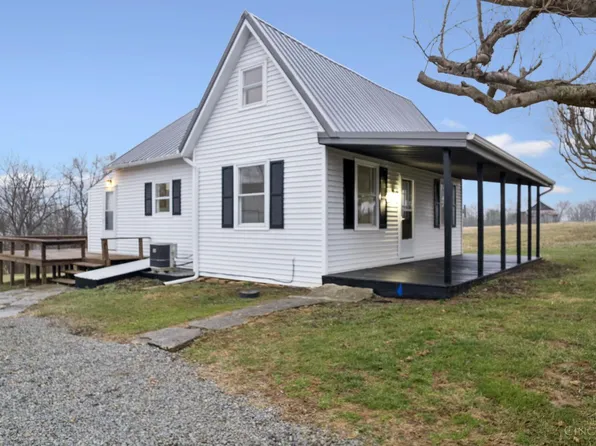 8111 E Folsom Rd, Hillsboro, OH 45133