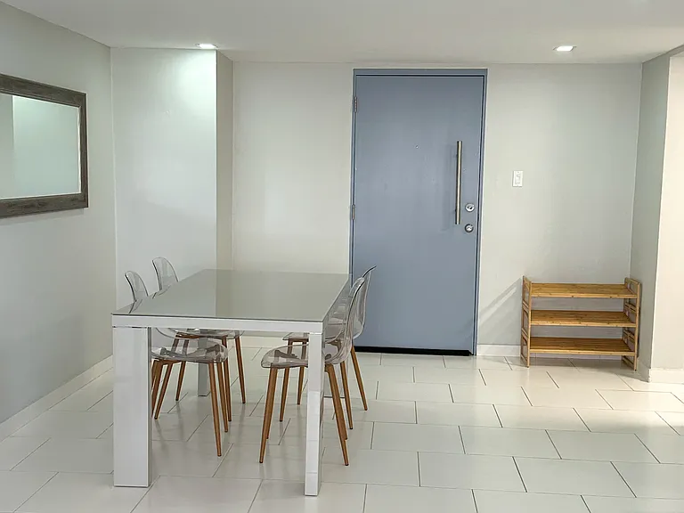 14 Calle Marseilles #2C — Photo 12