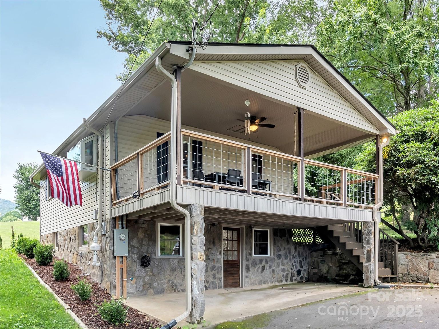 340 Mauney Cove Rd, Waynesville, NC 28786 | MLS #4329954 | Zillow