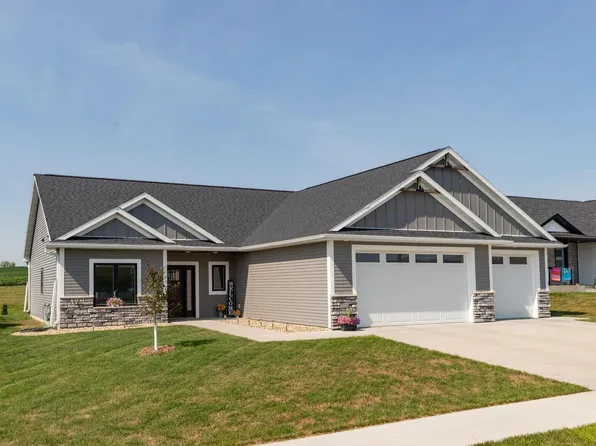 2221 Marvs Ln NE, Stewartville, MN 55976