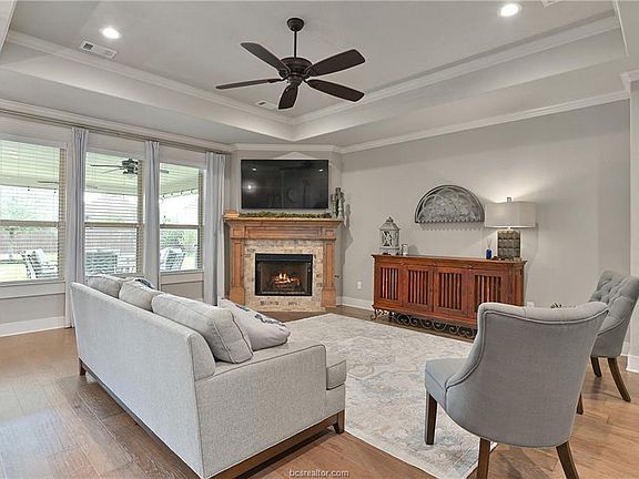3rd image of 15602 Tiger Creek Ct